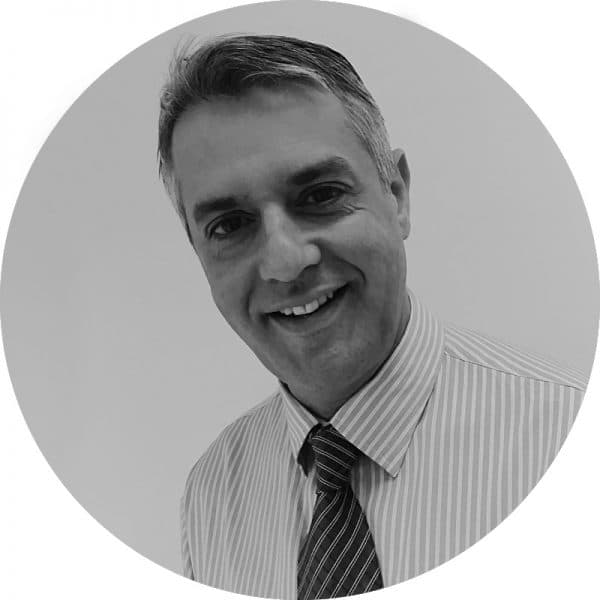 Dr Julian Chakraverty, Consultant MSK Radiologist
