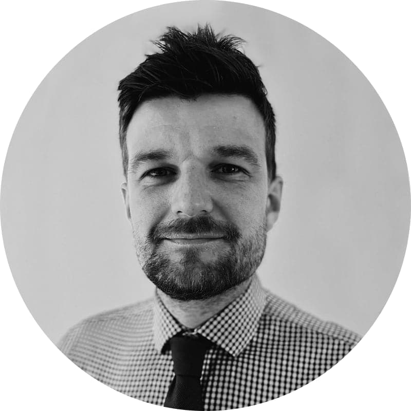 Dr Leon Sergot, Consultant Musculoskeletal Radiologist